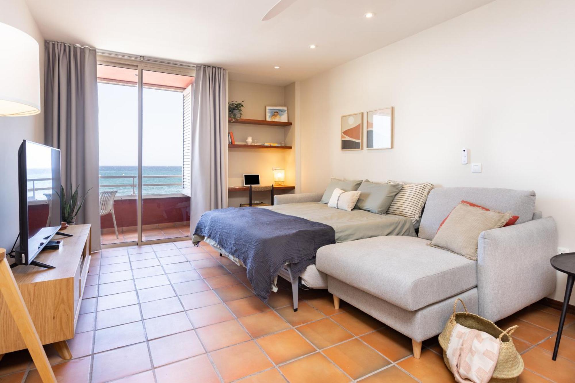 Spectacular Beachfront Loft-Style Casa Corina II El Medano  Luaran gambar